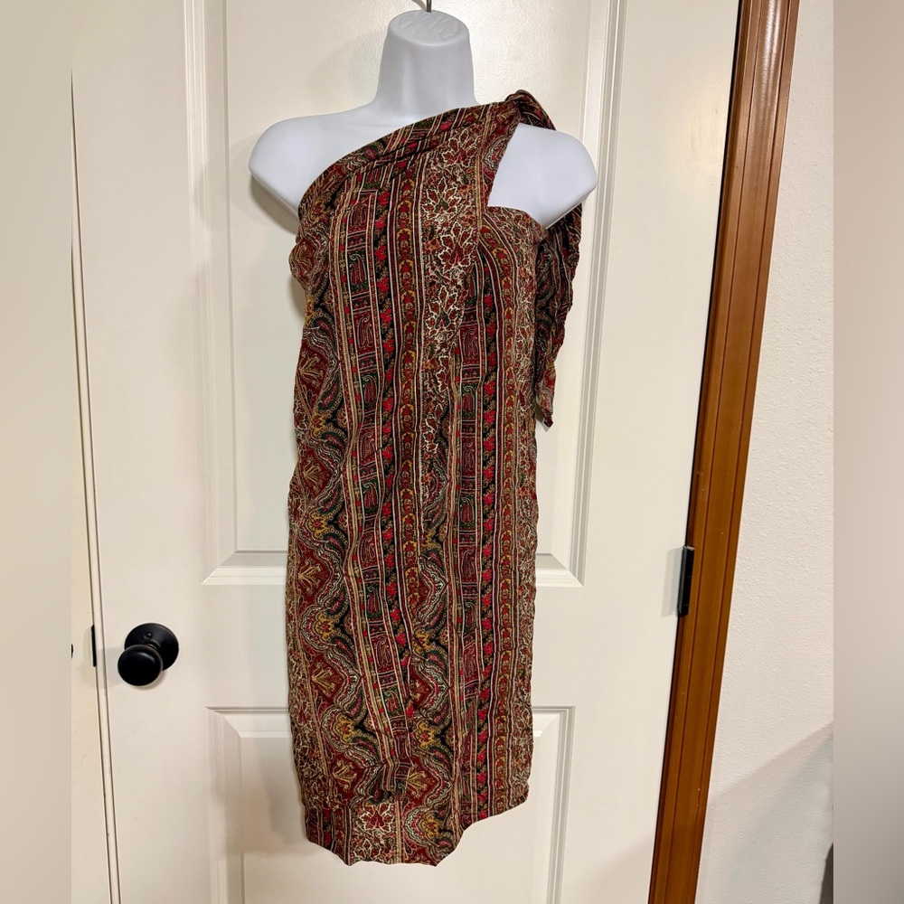 Chic One-Shoulder Patterned Dress